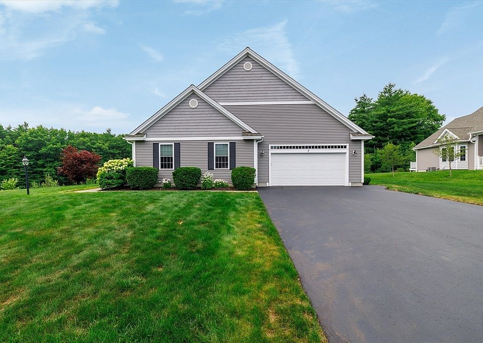1st image of 7 Old Mill Cir