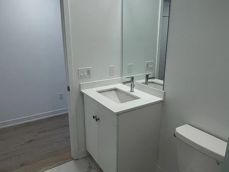 1035 Southdown Rd #801 — Photo 27