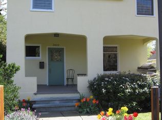 3822 Corliss Ave N, Seattle, WA 98103