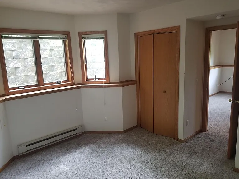 11 Dunraven Ct — Photo 12