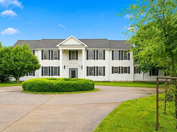 5th image of 1132 N Farm Road 185