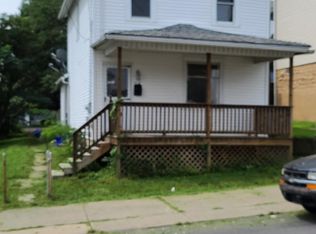 318 S Hanover St, Nanticoke, PA 18634