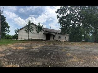 333 Acr 422, Palestine, TX 75803