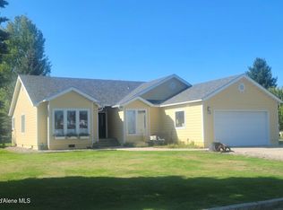 128 Spur Dr, Sandpoint, ID 83864