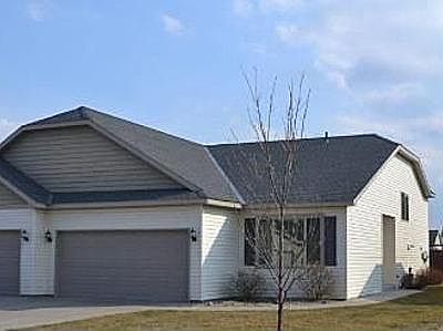 1st image of 1929 Knollwood Cir