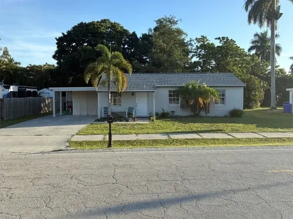 1665 Moreno Ave, Fort Myers, FL 33901