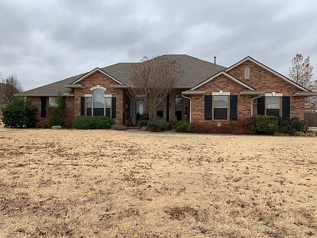 1st image of 889 Whispering Creek Ct