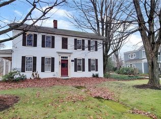 293 W Main St, Madison, OH