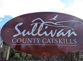 618 New Turnpike Rd, Cochecton, NY 12726