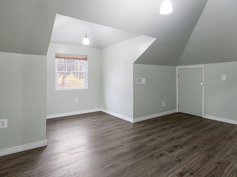 459 S Gulph Rd — Photo 29