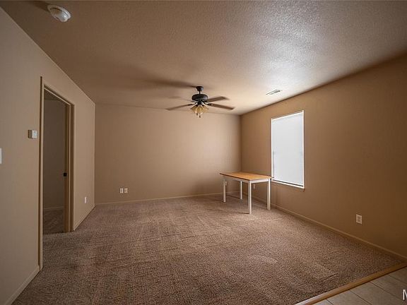 4th image of 16524 Hunters Ridge Ln #A-b