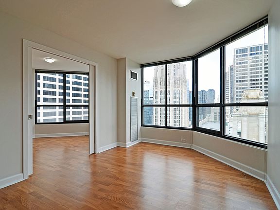 4th image of 405 N Wabash Ave Unit 2512