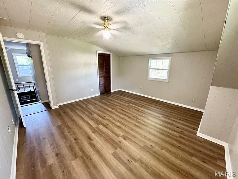 4720 Ruth St — Photo 47