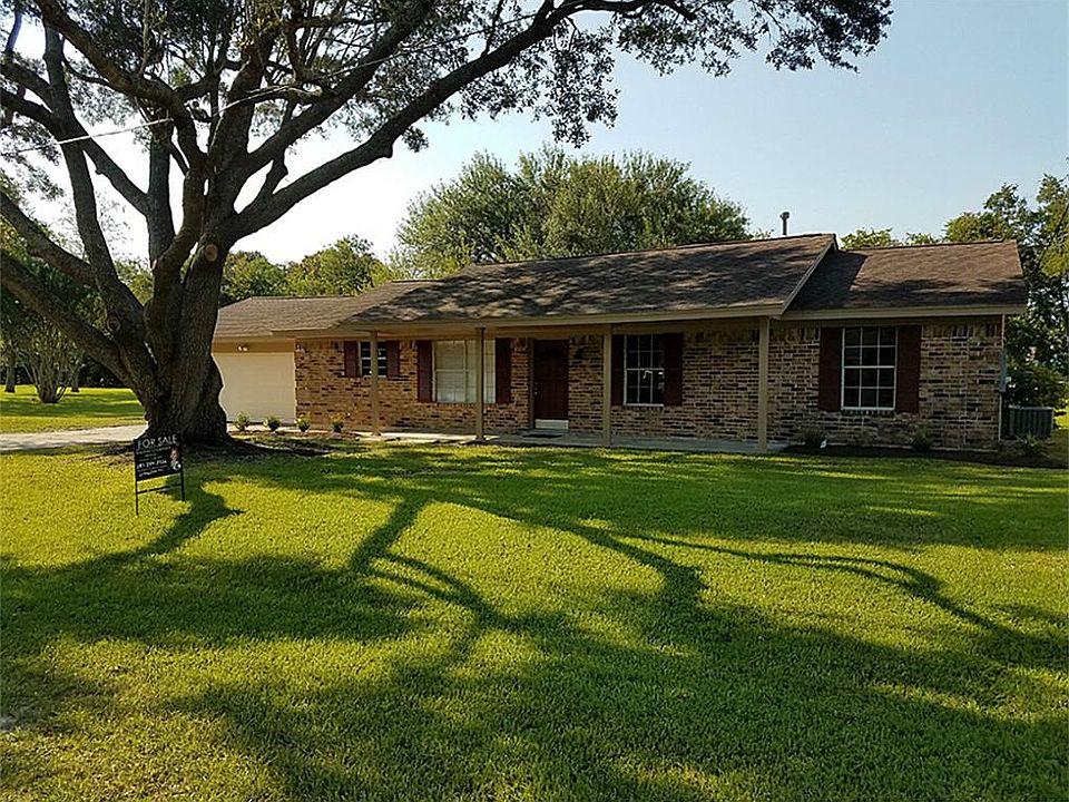 1st image of 83 Fulton Dr N #350