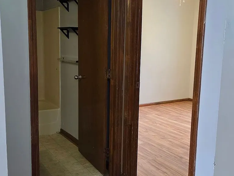 629 Potomac Ct — Photo 5