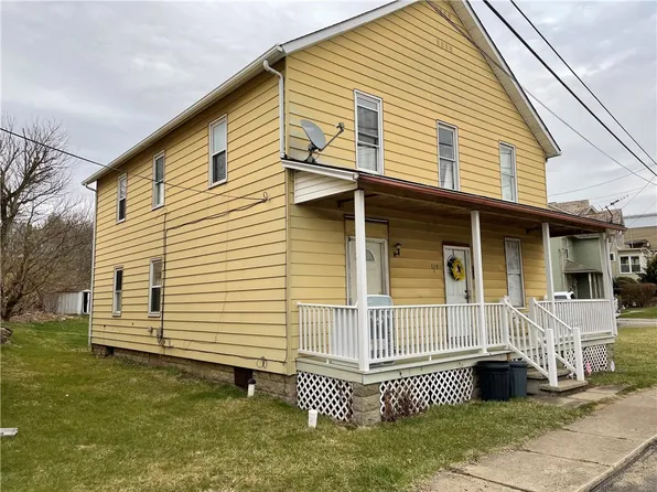 129 W Slippery Rock St, Chicora, PA 16025