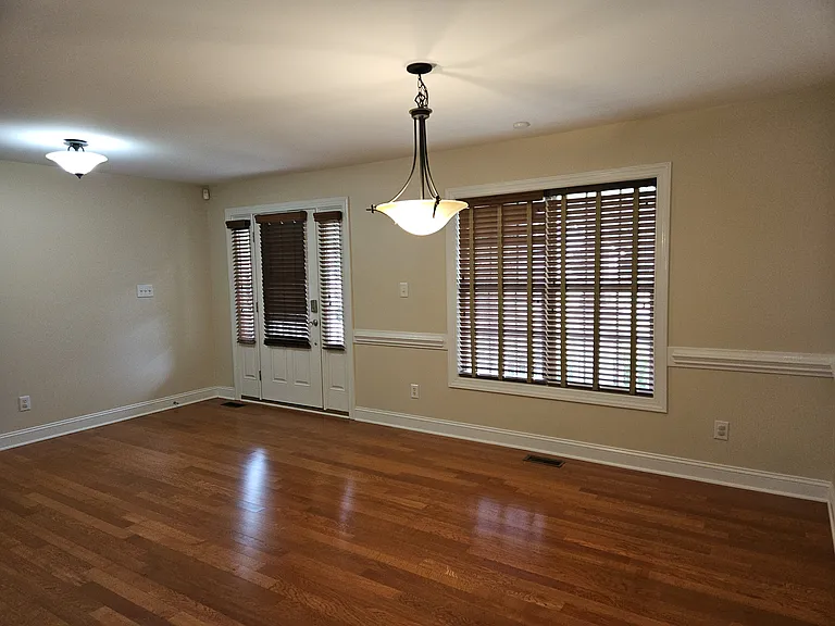 550 Orchard Falls Dr — Photo 7