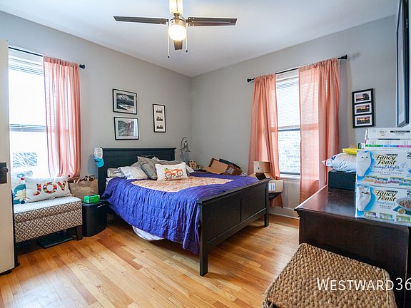 5th image of 2032 W Berwyn Ave #2