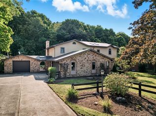 10286 Nancy Dr, Meadville, PA 16335