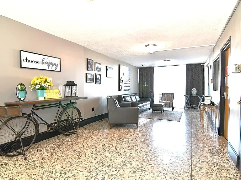1100 Erie Ave #702 — Photo 11
