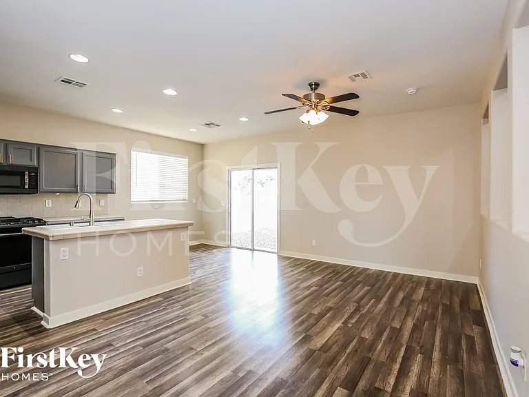 5108 First Sun St — Photo 5