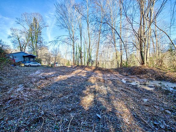 4th image of 7 East St Lot 7