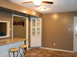 900 Jane Ln, Bryan, TX 77802
