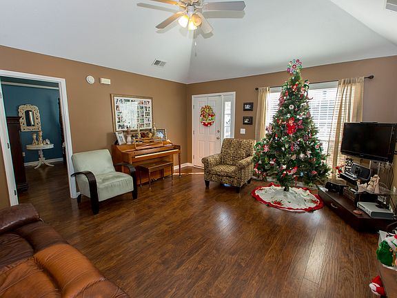 5th image of 5725 Marchester Cir