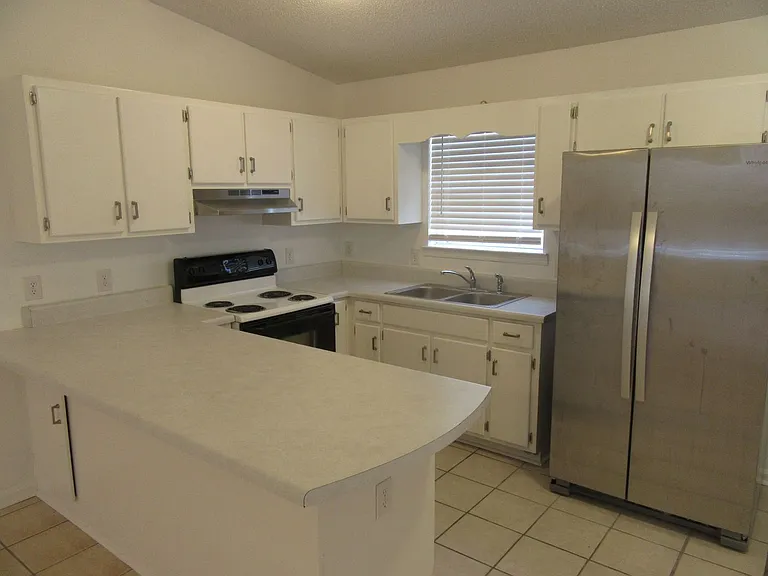 5111 Flint Ave — Photo 5