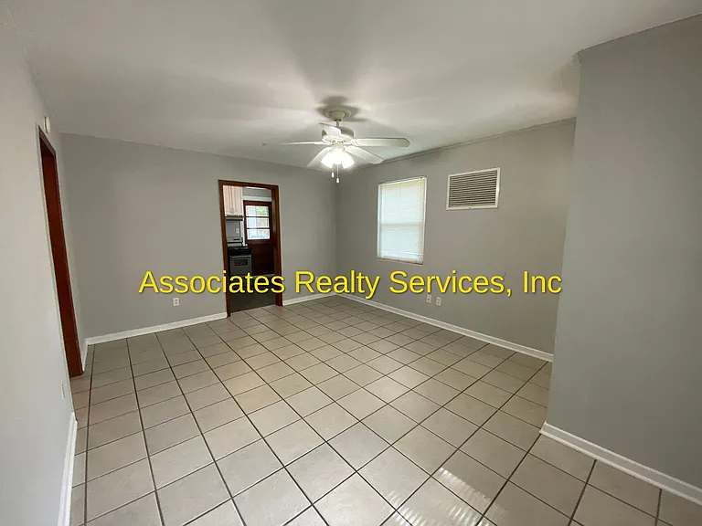 202-208 NW 21st St — Photo 12