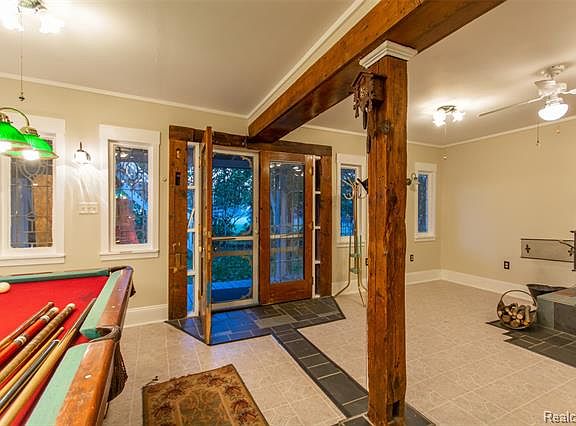 2nd image of 8979 Meadow Farm Dr