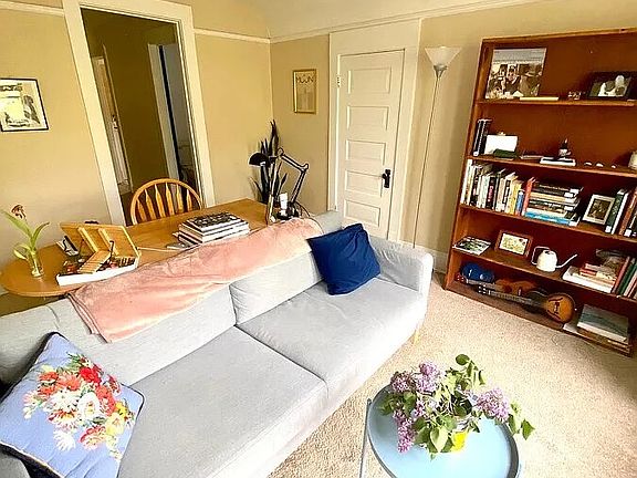 2nd image of 2148 Carter Ave #3