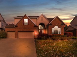 50460 Livingston Dr, Northville, MI 48168