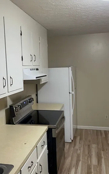 139 Torrence Cir NW #4 — Photo 1