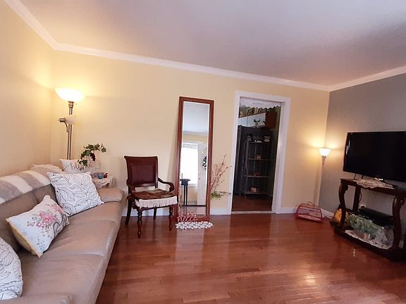 5th image of 1180 Cedarfields Dr