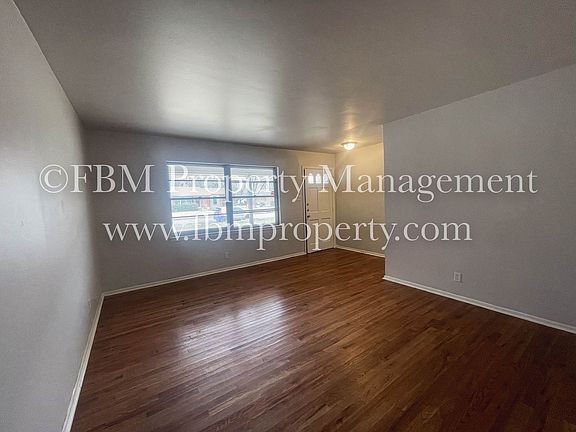 3rd image of 214 Pensacola Ave