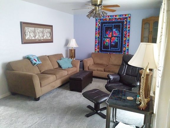 Living Room 12' x 19'