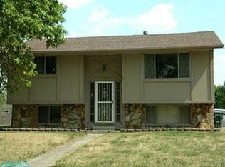 3297 Winding Creek Dr, Columbus, OH 43223