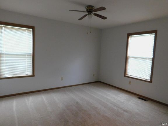 5th image of 1103 N Forest View Dr N