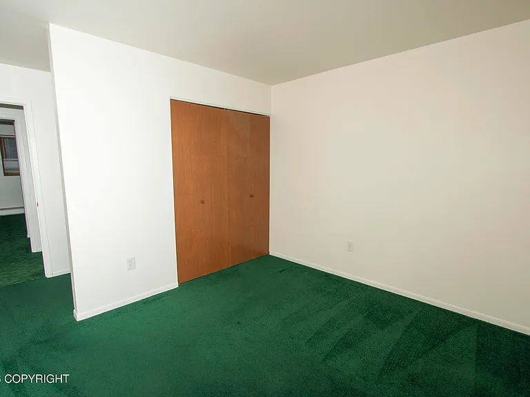 526 E 15th Ave #4 — Photo 16