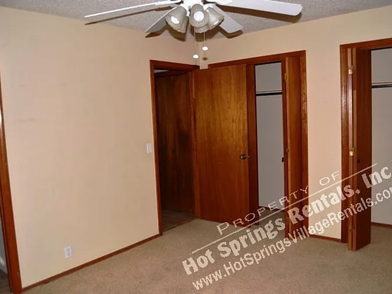 9 Ona Cir — Photo 16