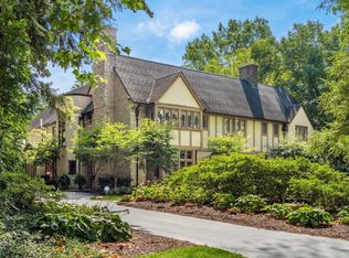 64 Stanbery Ave, Columbus, OH 43209