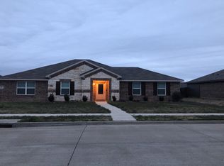 1507 Edgewater Way, Lancaster, TX 75146