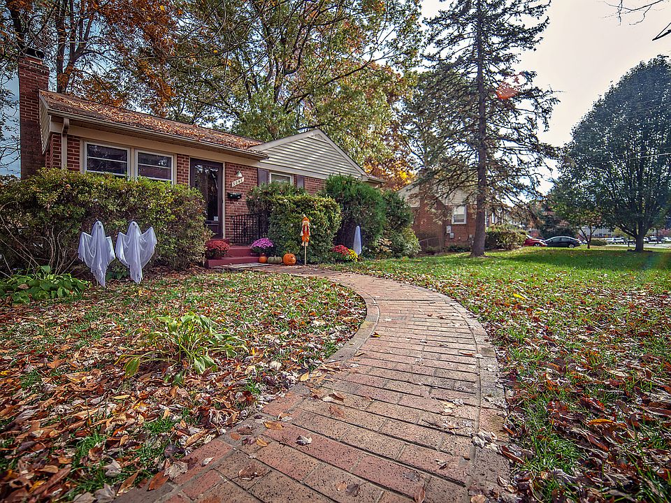 1st image of 3241 Norfolk Ln