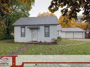 305 S Bryan St, Sidney, IL