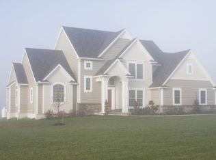 245 Pleasant Hill Dr, Lititz, PA 17543