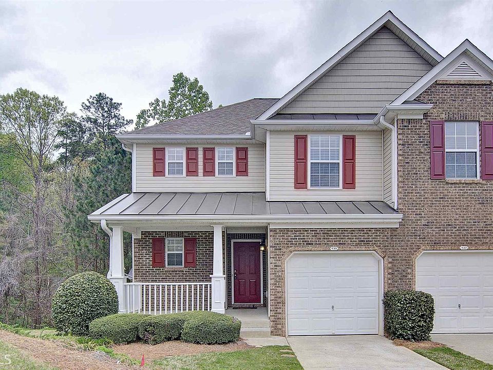 1st image of 135 Fox Creek Dr #18