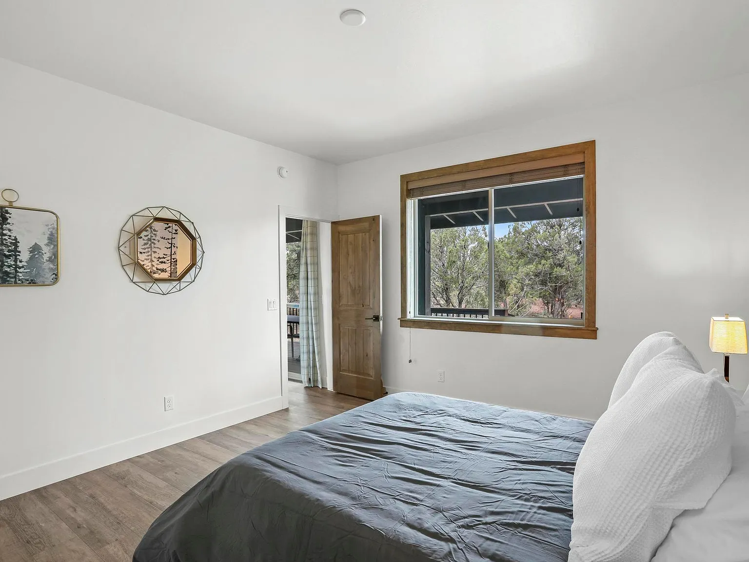 2 bed, 1250 sqft, $2,750 — Photo 4