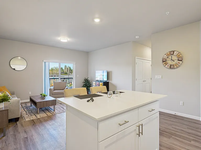 Tahoma Terrace Apartments — Photo 73