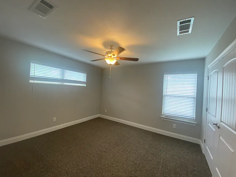 8461 Laredo St — Photo 41